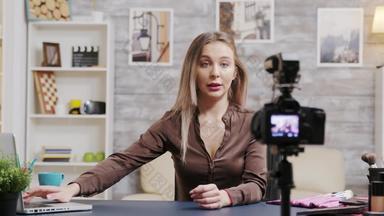 美丽的美视频博客拍摄化妆教程产品